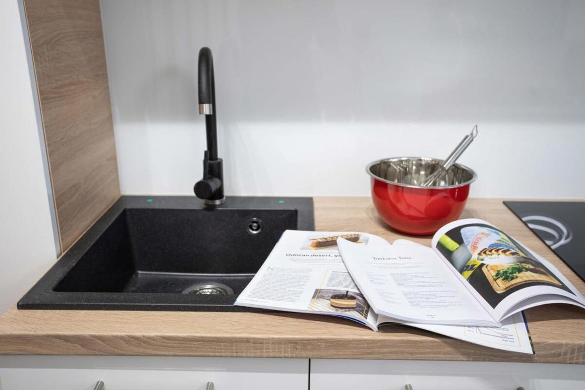 Lux Nest Iii Urban